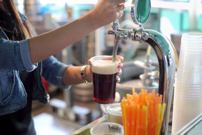 Bar, Tavern, Pub, and Sports Bar Insurance in Sacramento, CA – Protect Your Business with Ken Smalley Insurance
